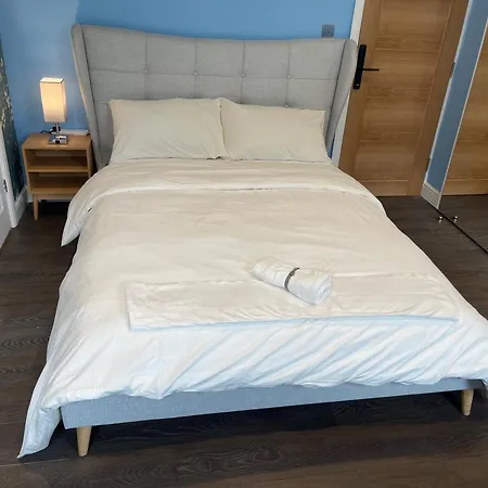 Luxurious Restful Studio Flat, Less Than 30 Mins From Centre! Londres Extérieur photo